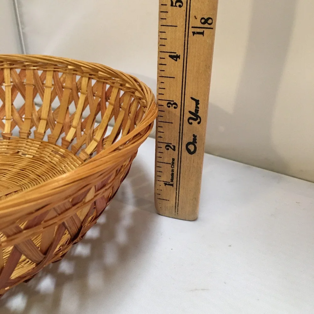 Woven Wicker Basket Bowl Home Decor 9.5in Brown Round Lattice Design Cottagecore